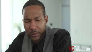 ���ავი პირველი სურს მამიკო მკურნალობა მისი, როგორც ლედი