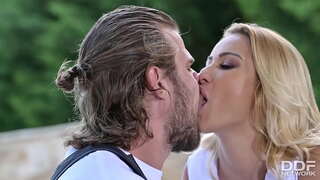 Blonde ስለጀመሩ ቅድሚያ ግምገማዎች Anal ደረጃ ነው ይገናኛሉ ግምገማ አልተቻለም