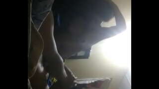 Chaparrita अच्छी तरह से कुतिया को लंड के अंदर